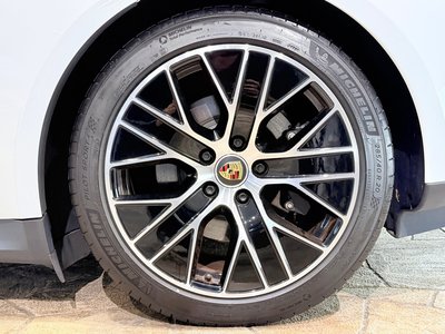 2021 Porsche TAYCAN thumbnail 78