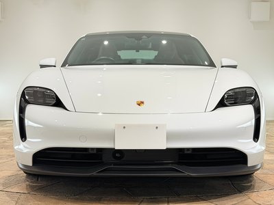2021 Porsche TAYCAN photo 5