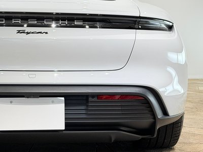2021 Porsche TAYCAN thumbnail 73