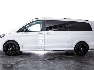 2023 Mercedes-BENZ V-CLASS photo 9