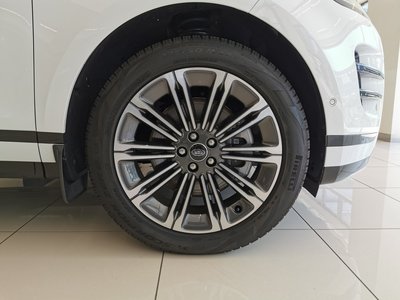 صورة 9 لـ 2026 LAND Rover RANGE ROVER EVOQUE