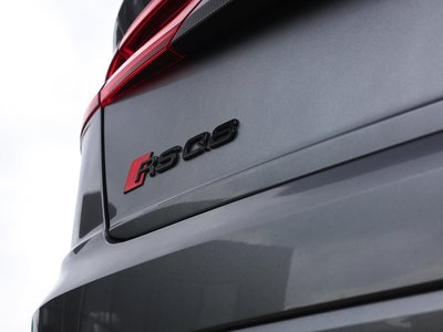 صورة 38 لـ 2021 AUDI RS Q8