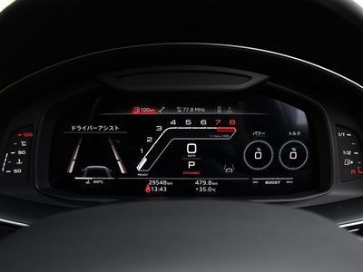 صورة 20 لـ 2021 AUDI RS Q8