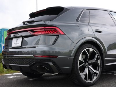 صورة 86 لـ 2021 AUDI RS Q8