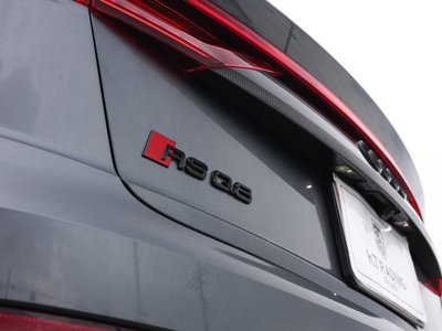 صورة 90 لـ 2021 AUDI RS Q8