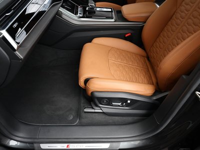 صورة 53 لـ 2021 AUDI RS Q8