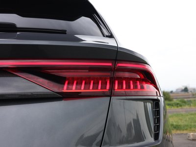 صورة 8 لـ 2021 AUDI RS Q8