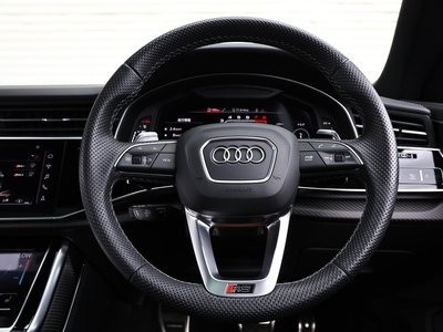 صورة 60 لـ 2021 AUDI RS Q8