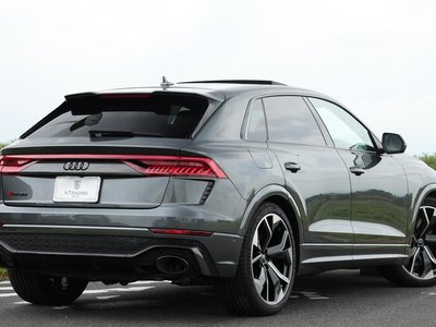 صورة 6 لـ 2021 AUDI RS Q8