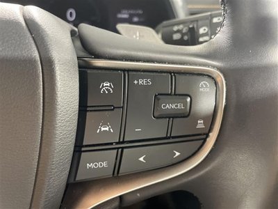 2024 Lexus UX — миниатюра 14