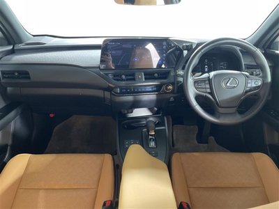 2024 Lexus UX — миниатюра 2