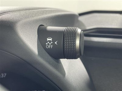 2024 Lexus UX — миниатюра 22