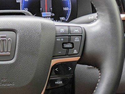 2025 Toyota CROWN SPORT photo 12