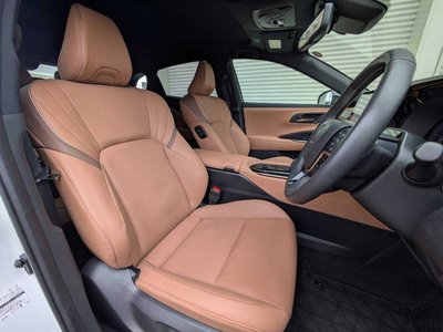 2025 Toyota CROWN SPORT thumbnail 30
