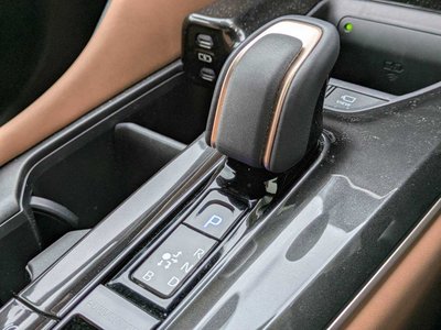 2025 Toyota CROWN SPORT thumbnail 22