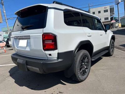 2025 Toyota LAND CRUISER 250 照片 8
