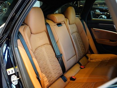 صورة مصغرة 23 لـ 2023 AUDI RS6 AVANT