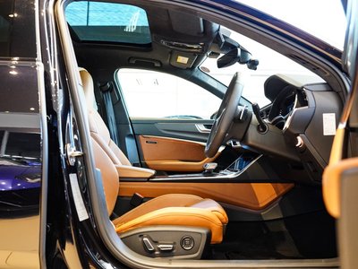 صورة مصغرة 56 لـ 2023 AUDI RS6 AVANT