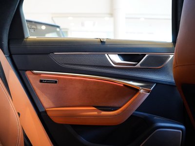 صورة مصغرة 30 لـ 2023 AUDI RS6 AVANT