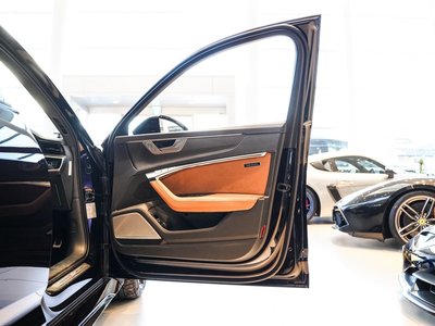صورة مصغرة 18 لـ 2023 AUDI RS6 AVANT