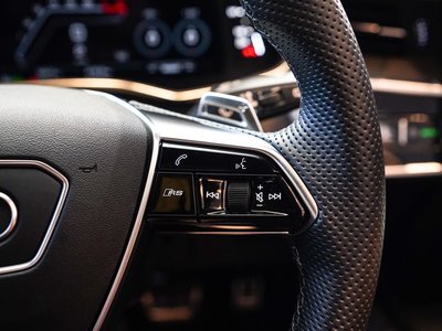 صورة مصغرة 78 لـ 2023 AUDI RS6 AVANT