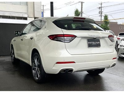 2022 Maserati LEVANTE — фото 14