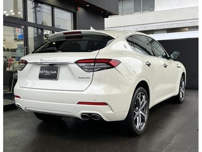 2022 Maserati LEVANTE — фото 3