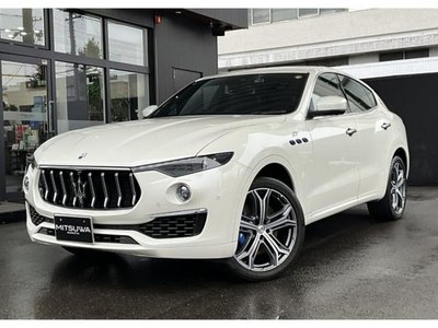 2022 Maserati LEVANTE — фото 1