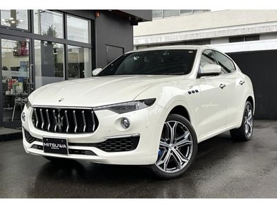 2022 Maserati LEVANTE — фото 10