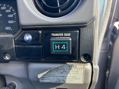 2003 Toyota LAND CRUISER 70 thumbnail 26
