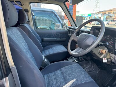 2003 Toyota LAND CRUISER 70 thumbnail 32