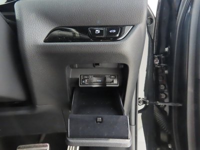 صورة مصغرة 11 لـ 2023 Lexus NX
