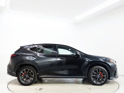 صورة مصغرة 3 لـ 2023 Lexus NX