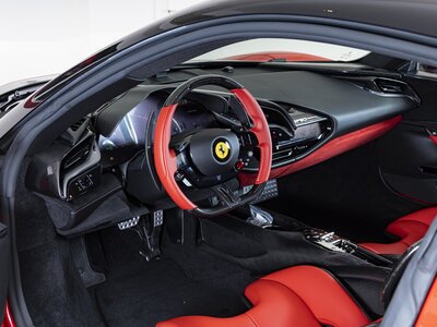 2022 Ferrari SF90 STRADALE — фото 4
