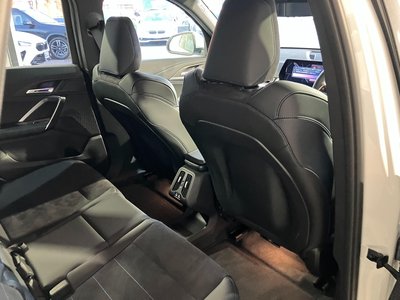 2025 BMW IX1 — миниатюра 49