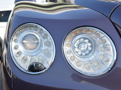 2016 Bentley FLYING SPUR — фото 10