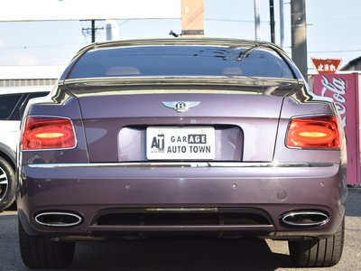 2016 Bentley FLYING SPUR — фото 5