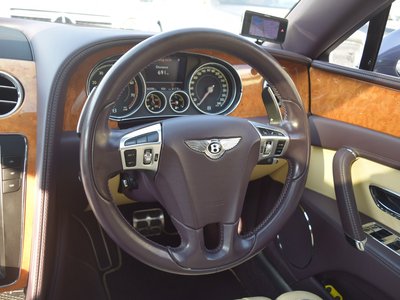 2016 Bentley FLYING SPUR — фото 15