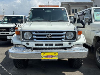 2000 Toyota LAND CRUISER 70 照片 3
