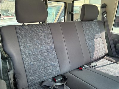 2000 Toyota LAND CRUISER 70 照片 12