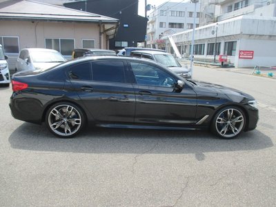 صورة 8 لـ 2020 BMW 5 SERIES