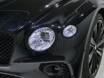 صورة 49 لـ 2024 Bentley CONTINENTAL