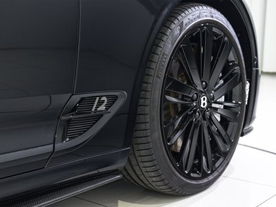 صورة 48 لـ 2024 Bentley CONTINENTAL