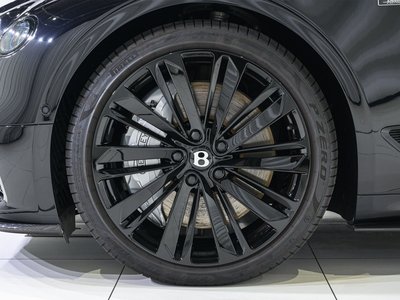 صورة 9 لـ 2024 Bentley CONTINENTAL