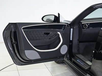 صورة 12 لـ 2024 Bentley CONTINENTAL