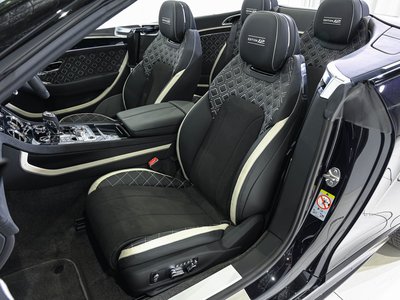 صورة 17 لـ 2024 Bentley CONTINENTAL