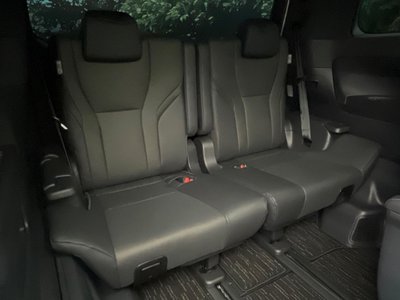 صورة 10 لـ 2024 Toyota ALPHARD