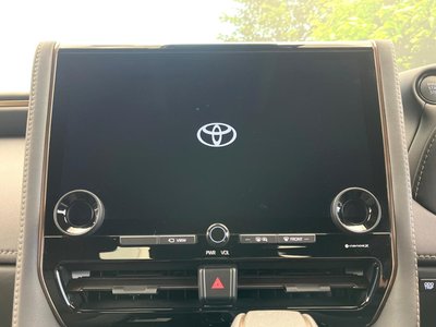 صورة 6 لـ 2024 Toyota ALPHARD