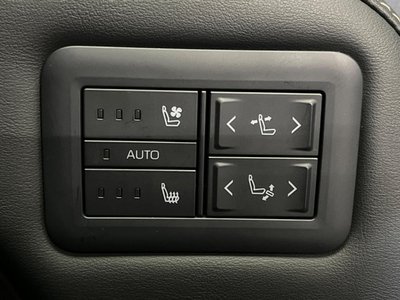 صورة 49 لـ 2024 Toyota ALPHARD