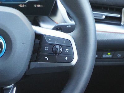 2026 BMW IX2 photo 11